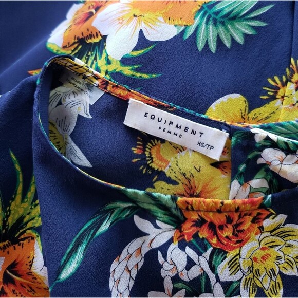 Equipment 100% Silk Floral/Palm/Tropical Print Sleeveless Tank Top/Blouse - Picture 4 of 7